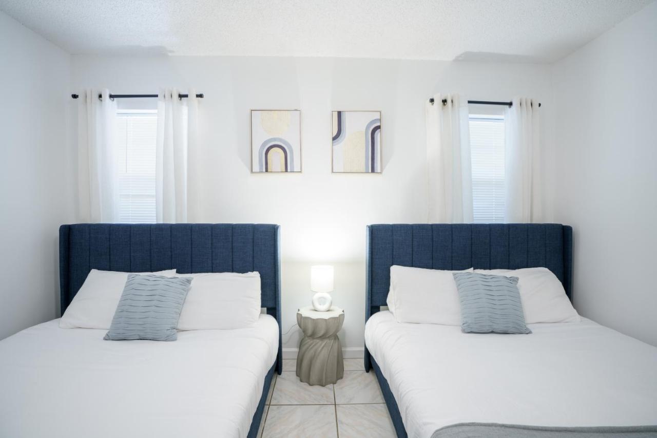 Modern 3-Bedroom In The Heart Of Wynwood Art District Маямі Екстер'єр фото