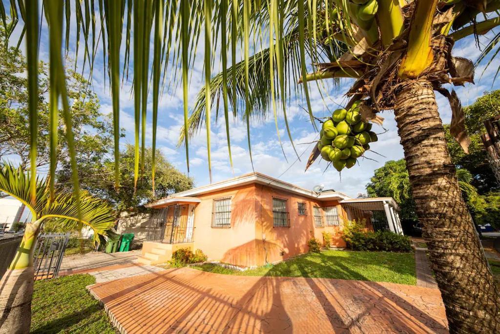 Modern 3-Bedroom In The Heart Of Wynwood Art District Маямі Екстер'єр фото